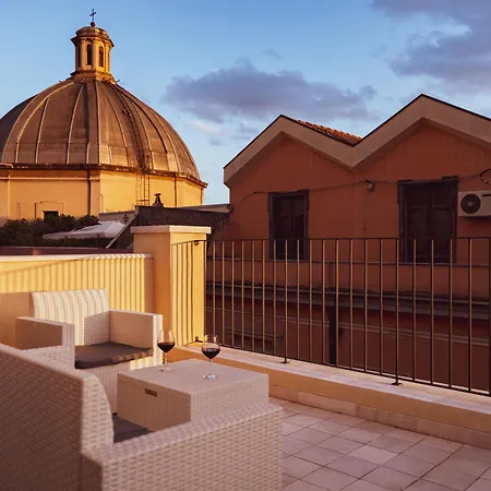 Luxury La Terrazza In Pieno Centro In Apartament